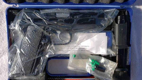 CZ 40B 40 S&W - Image 2